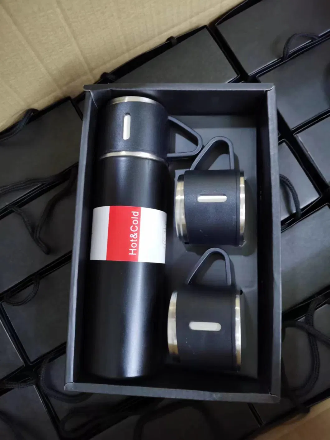 450ml Vacuum Flask with Two Cap of 150ml Gift Set